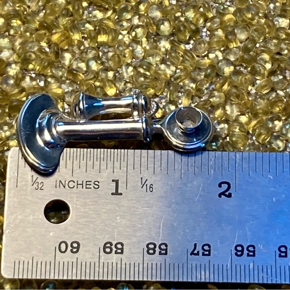 BEAU Sterling Candlestick Phone Brooch - Picture 5 of 8